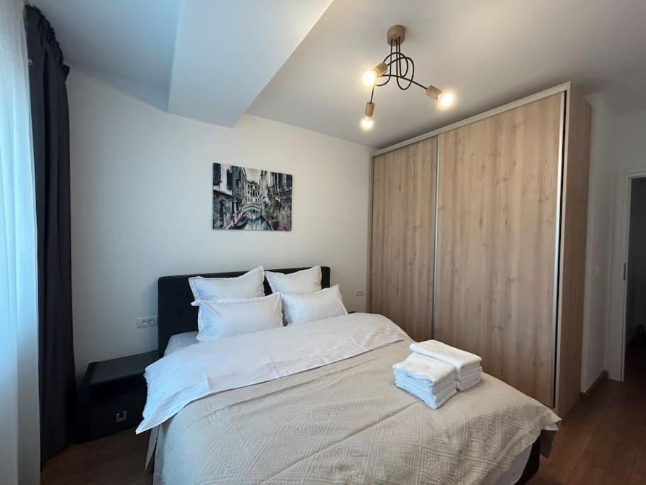 Regie Sunset Apartment بوخارست المظهر الخارجي الصورة